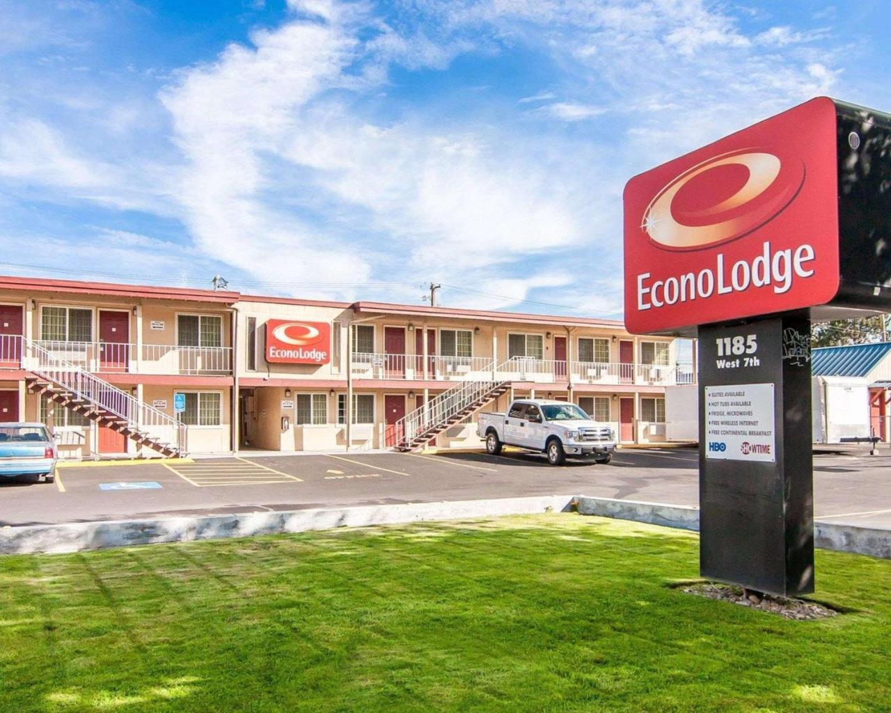 Econo Lodge Eugene Esterno foto